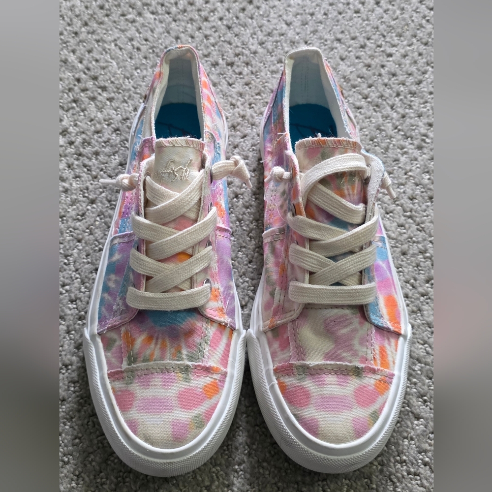 Blowfish Shoes - Picture 3 of 5